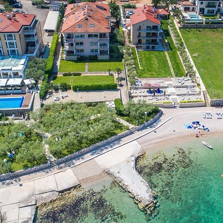 Apartments Villa Malin Malinska Exterior foto