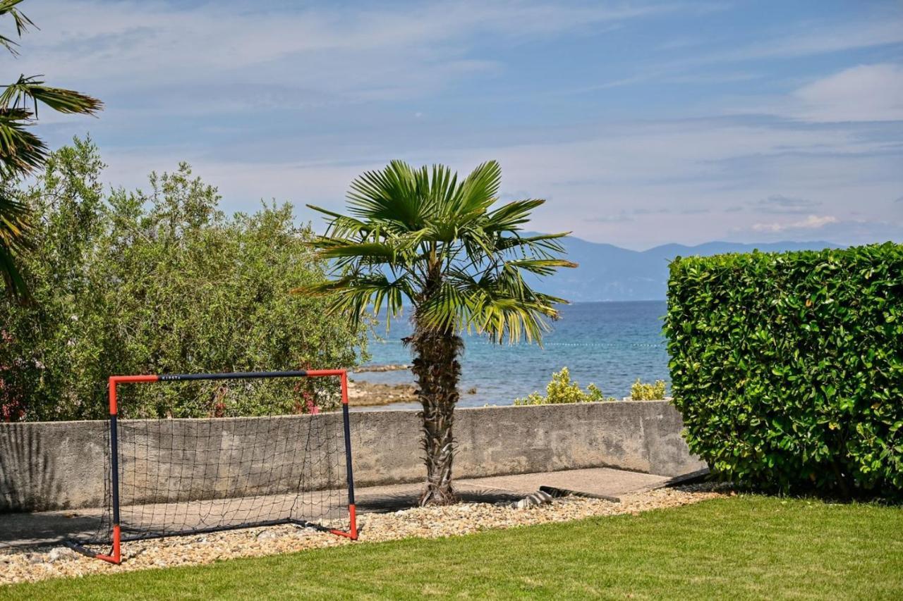 Apartments Villa Malin Malinska Exterior foto